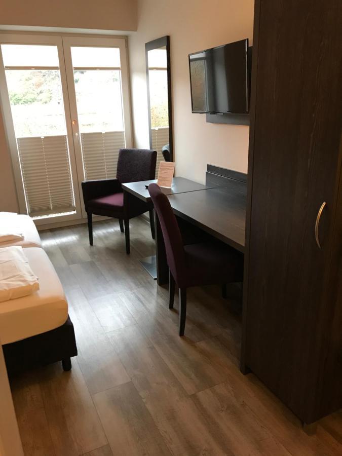 Aparthotel Cochem Bagian luar foto