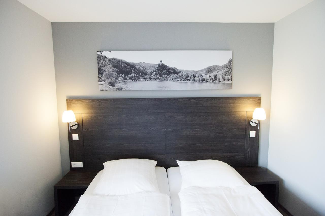 Aparthotel Cochem Bagian luar foto